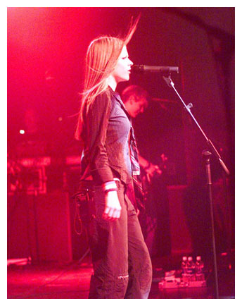 avril5.jpg